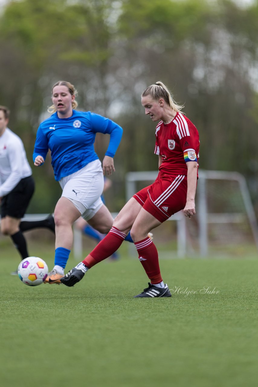 Bild 339 - F SV Wahlstedt - Holstein Kiel II : Ergebnis: 8:1